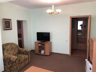 Курортные отели Вілла Анастасія Трускавец Большой двухместный номер с 1 кроватью-2